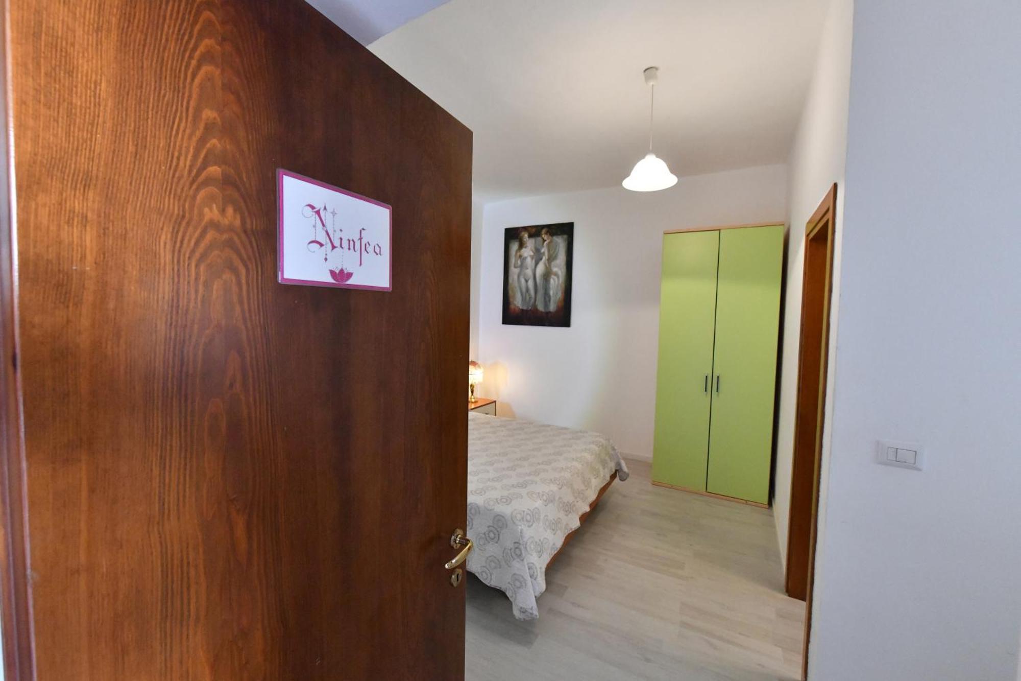 B&B Tredomus Tresnuraghes Екстер'єр фото