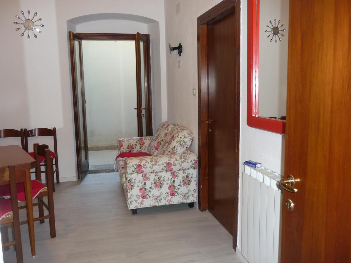 B&B Tredomus Tresnuraghes Екстер'єр фото