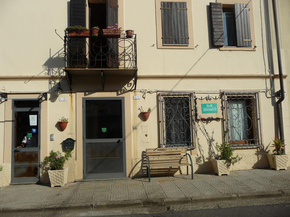 B&B Tredomus Tresnuraghes Екстер'єр фото