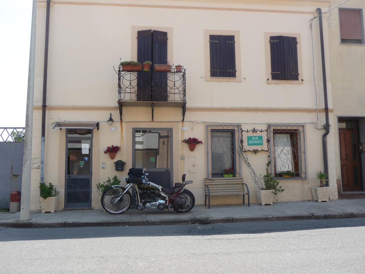 B&B Tredomus Tresnuraghes Екстер'єр фото