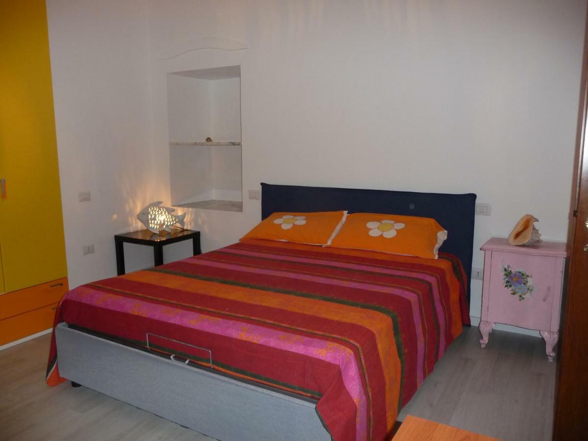 B&B Tredomus Tresnuraghes Екстер'єр фото